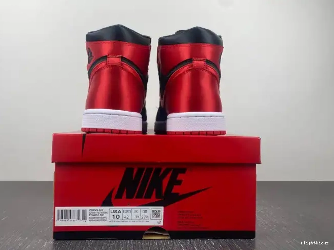 Jordan WMNS Air OG Satin High FD4810-061 Bred 1 0703